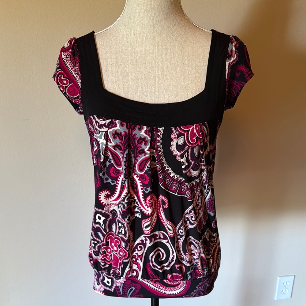 HeartSoul Paisley Blouse in Black and Pink